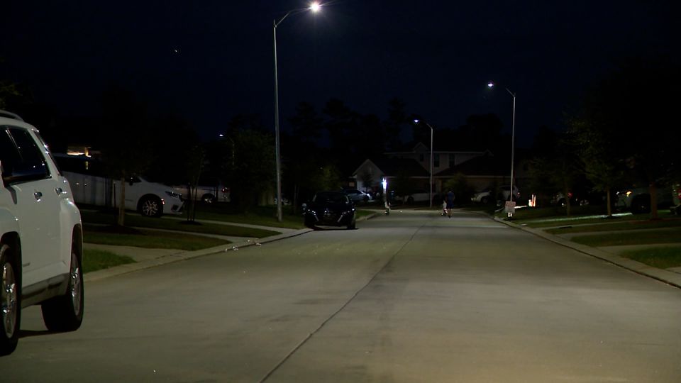 When his daughter was abducted at knifepoint while walking her dog on Christmas, this dad used parental controls to find her<br><br>