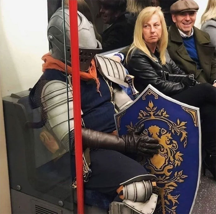 41 Funny And Strange Things Spotted On the Subway