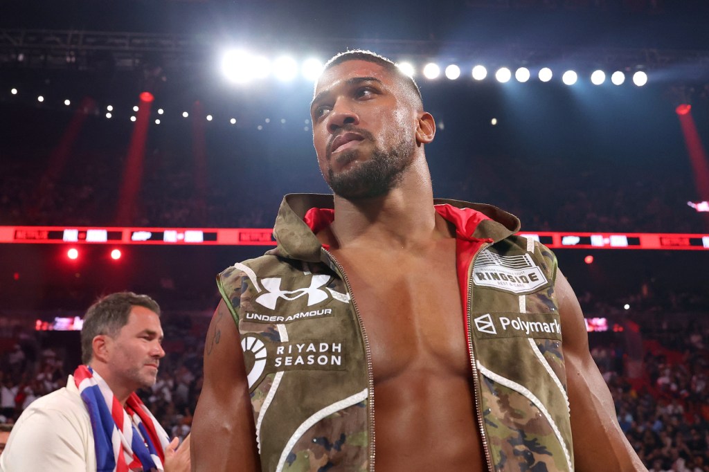 Boxer Anthony Joshua injured in fatal car crash weeks after Jake Paul fight<br>