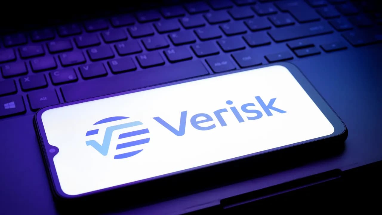 Verisk terminates $2.35 billion AccuLynx acquisition amid FTC deadline ...