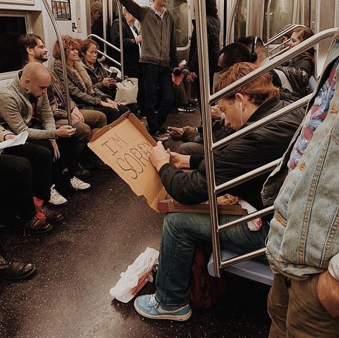 41 Funny And Strange Things Spotted On the Subway