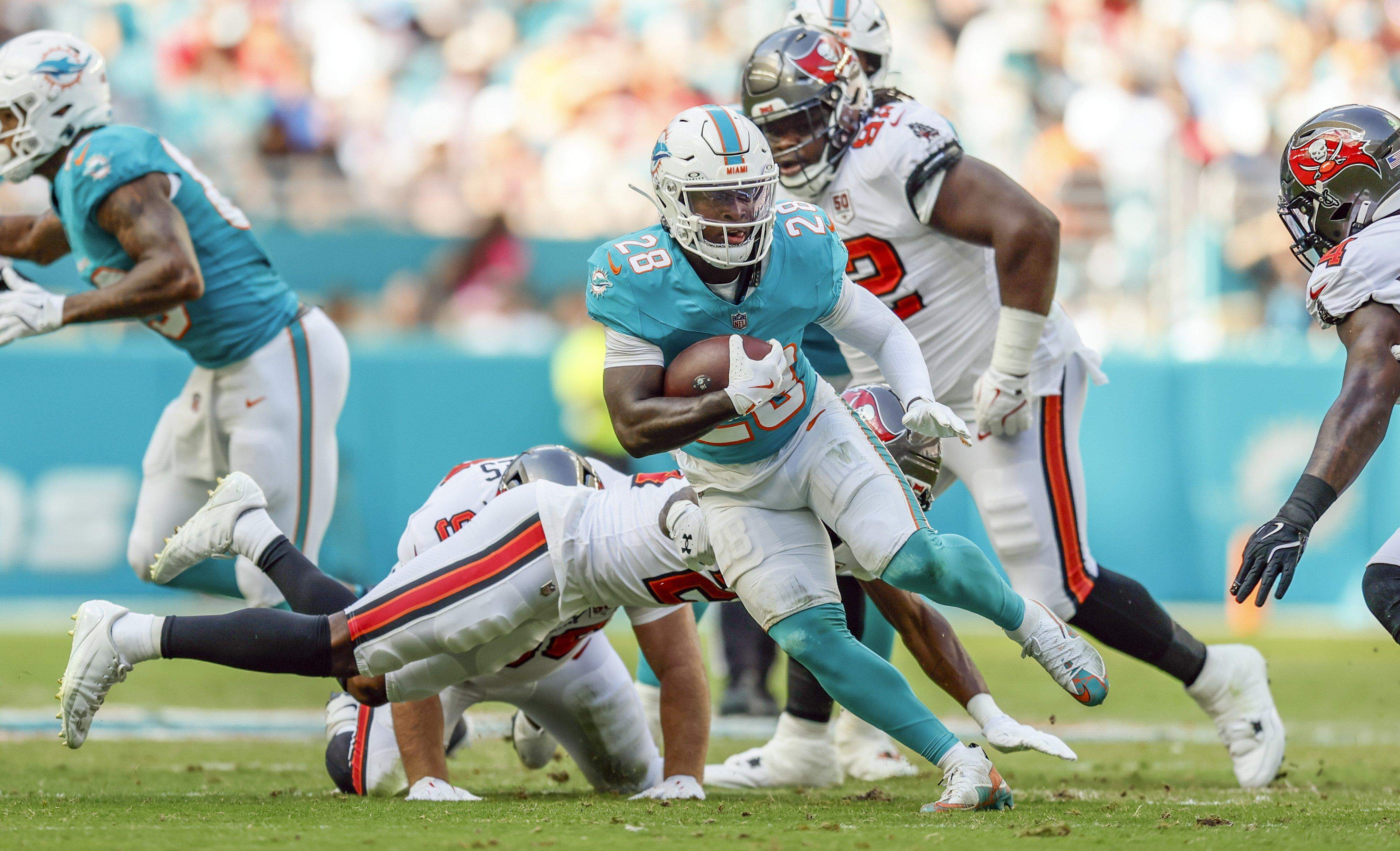 Achane reportedly staying: Fallout, what Dolphins are doing and options at No. 30