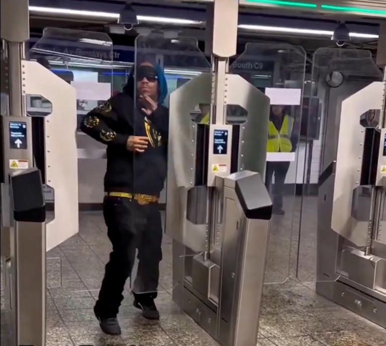 MTA’s new subway gates blasted as 'easy to beat' as man with cane is ...