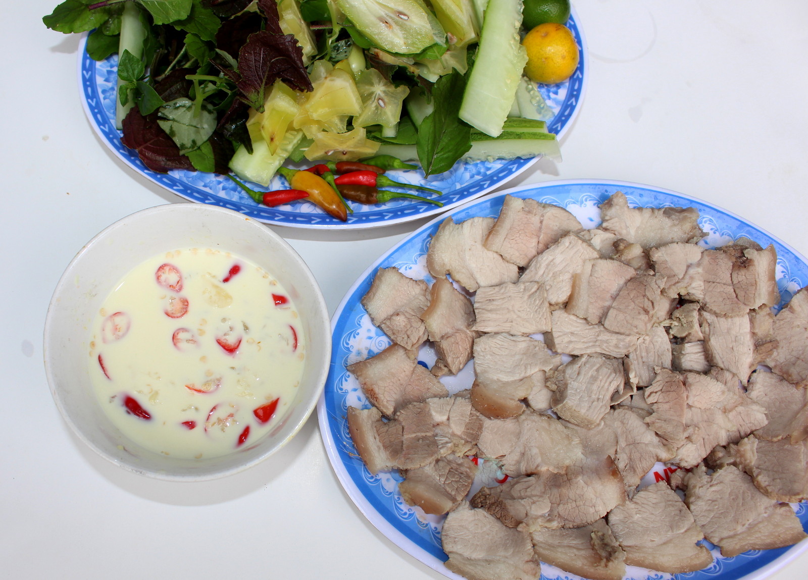 Về Thanh Khê ăn mắm cá dảnh tiến vua