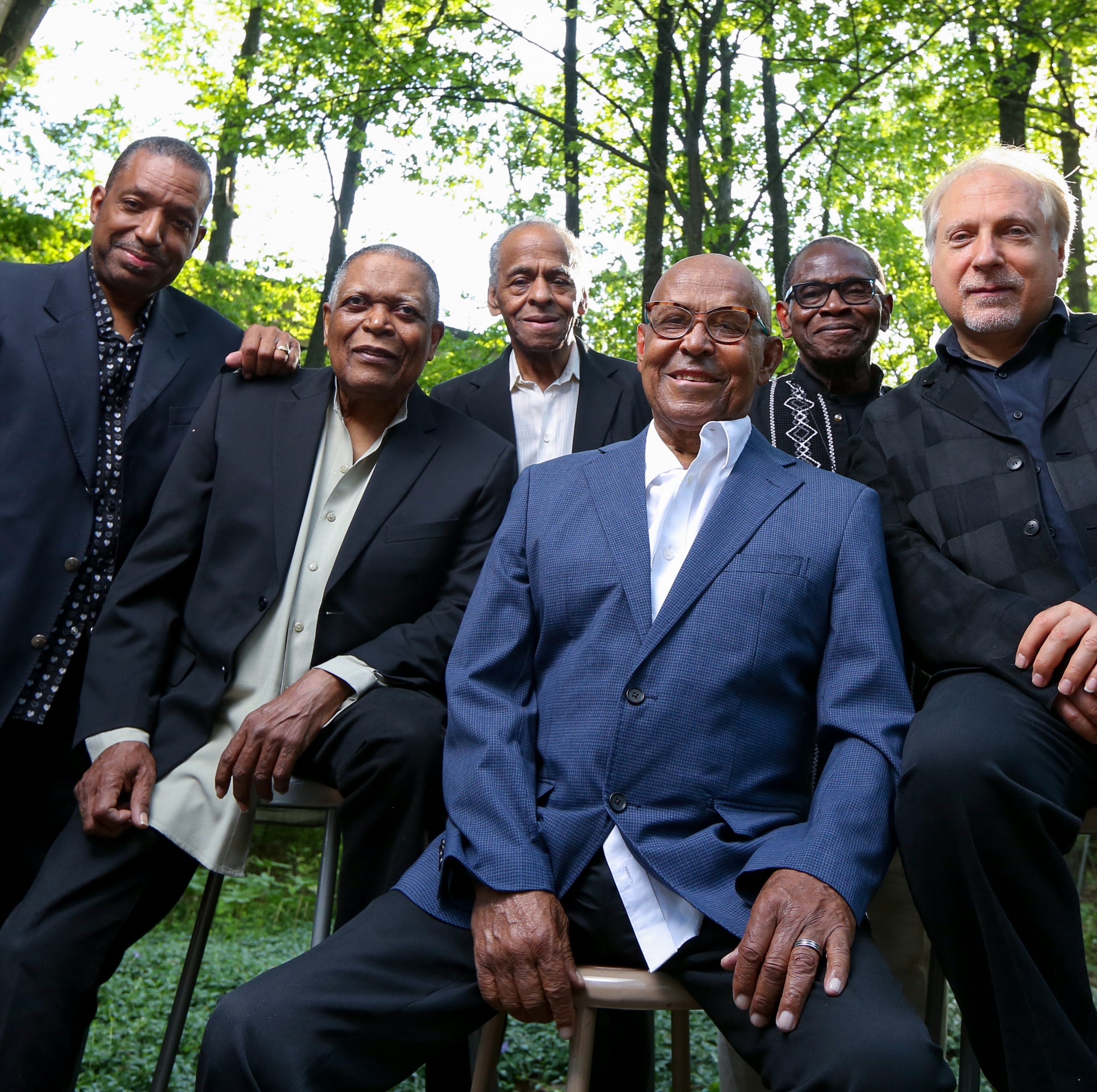 Jazz band cancels New Year