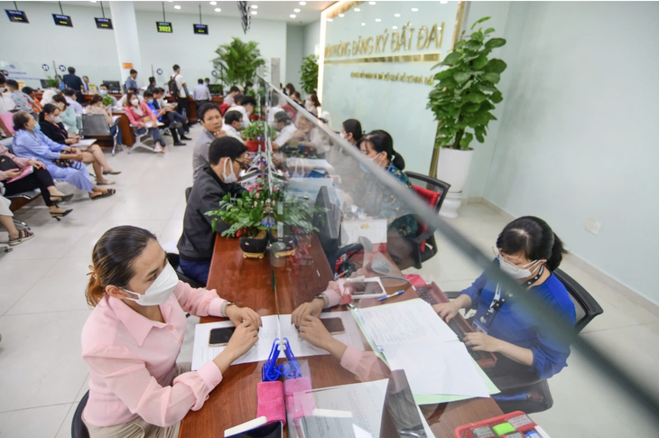 Chốt số lượng cấp phó các cơ quan chuyên môn thuộc UBND TP.HCM, nhiều nhất 10 người