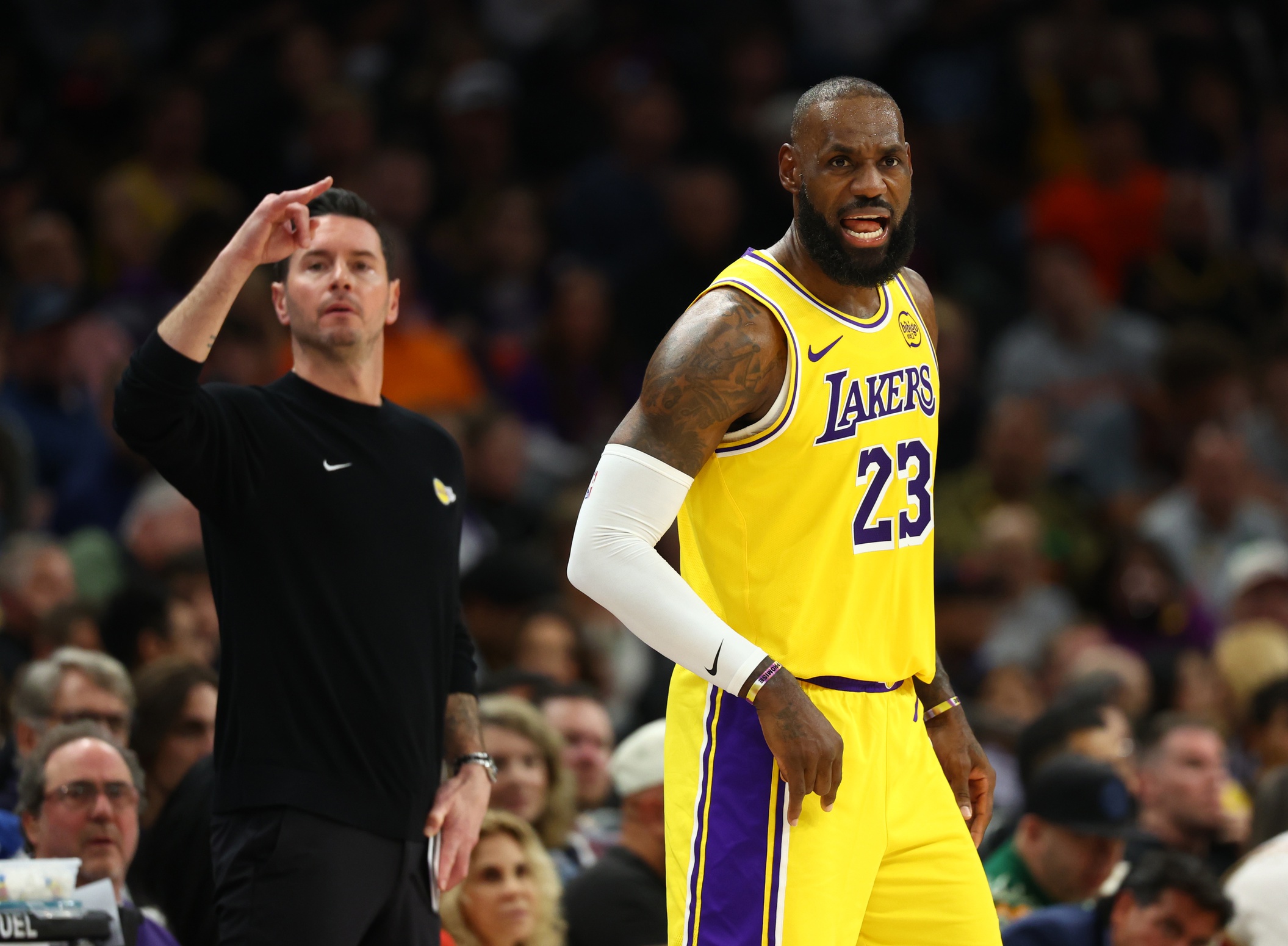 I have trouble getting out of bed… my body is old and broken”: JJ Redick  marvels at LeBron James turning 41, image size:2111x1550