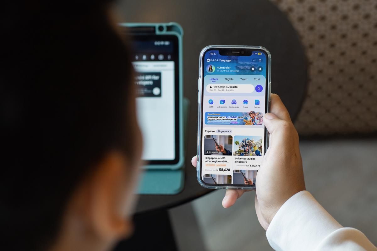 Sembunyi Dompet Tebal! 5 Cara Liburan Tanpa Uang Tunai ala DANA