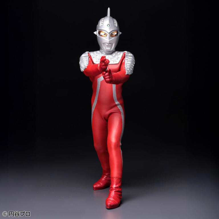 ウルトラセブン：ビリケン商会の名作ソフビキット 塗装済みの完成品に