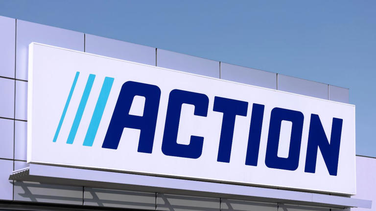 Action : vendue moins de 5 euros, cette crème au rétinol L’Oréal Paris ...