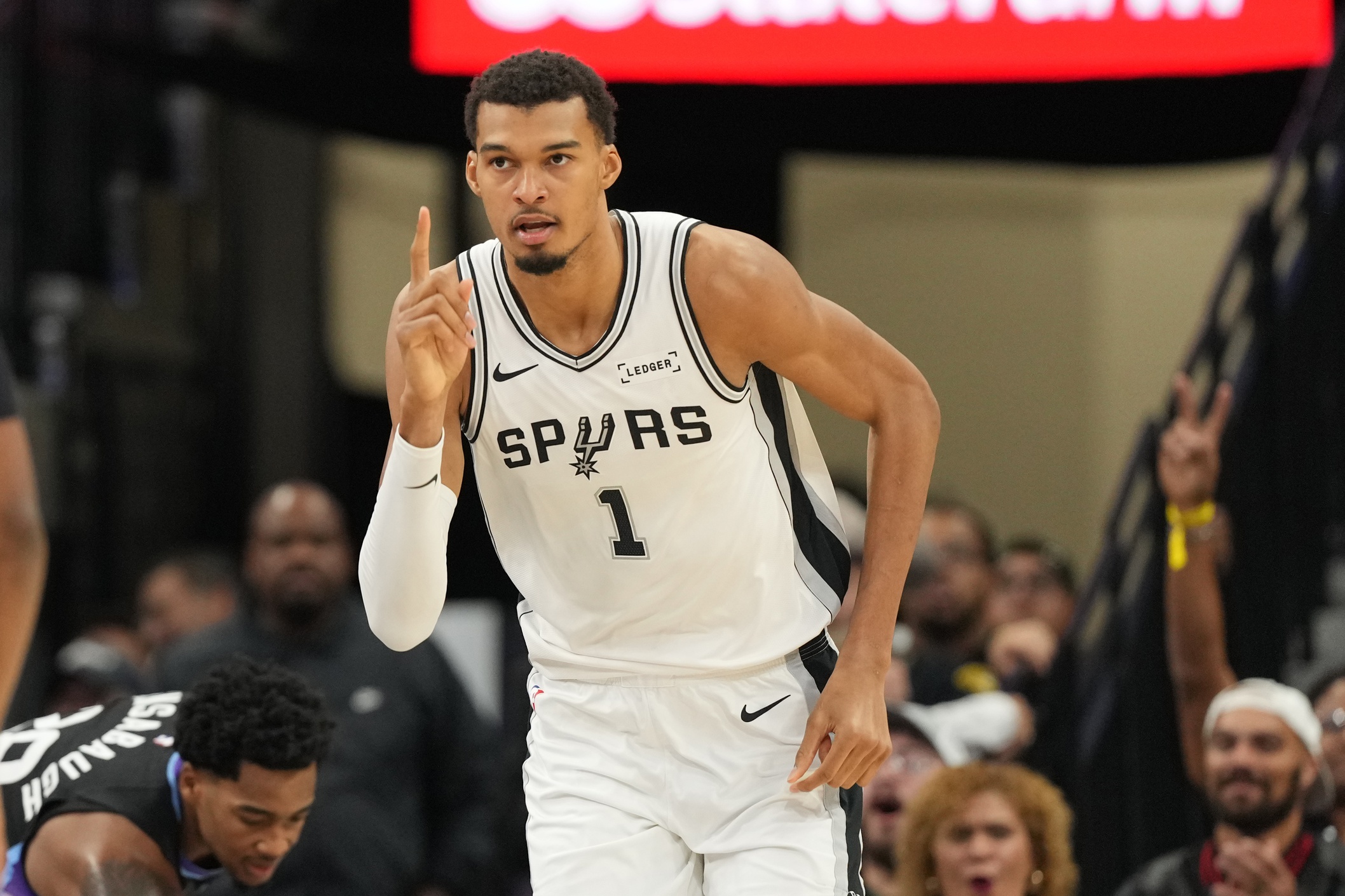 Spurs vs. Celtics prediction: Preview, injury report, advantages, X-factors