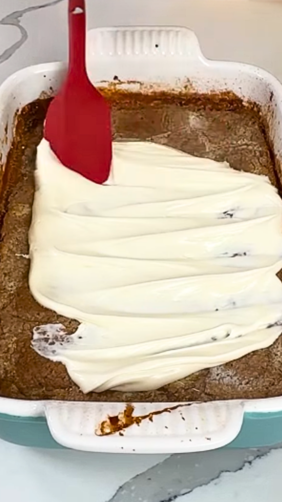 Pumpkin spice dump cake: easy dessert