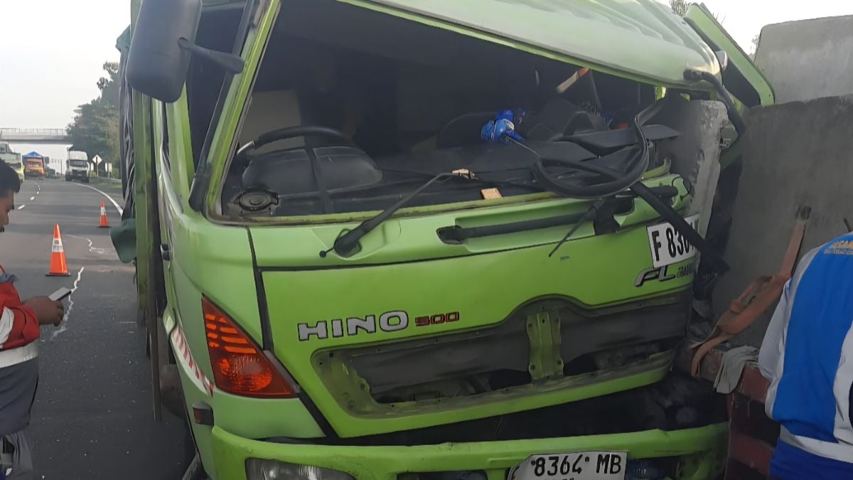 Polisi ungkap penyebab kecelakaan truk di Tol Cipularang yang menewaskan kernet