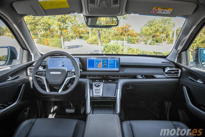 Este asequible pick-up diésel de Maxus reta al Ford Ranger, lo probé y ...