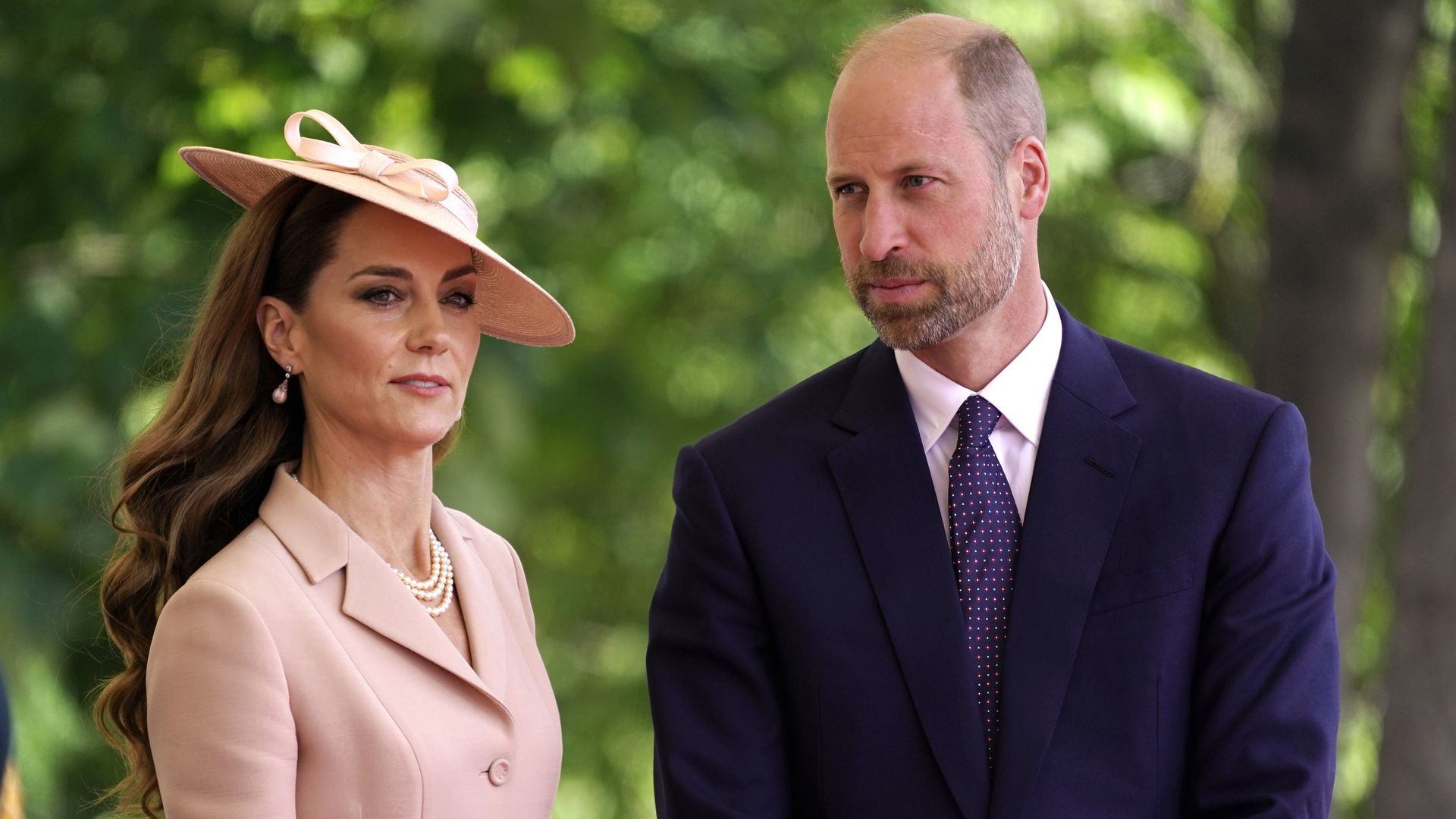 Kate Middleton y el príncipe Guillermo rompen su silencio en plena tormenta tras la detención del expríncipe Andrés