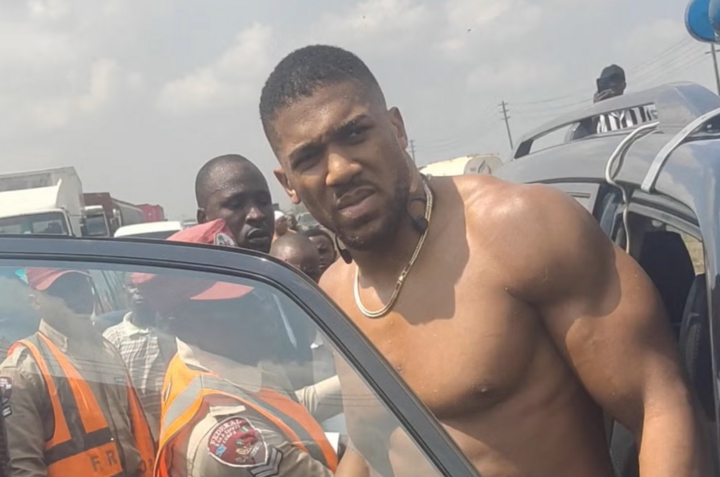 'Quyền vương' thoát chết thần kỳ trong tai nạn thảm khốc mạnh cỡ nào?