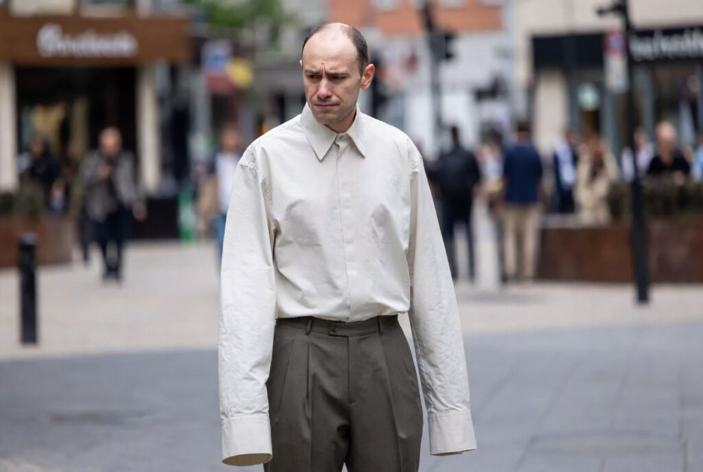 Common style mistakes that quietly ruin a man’s look