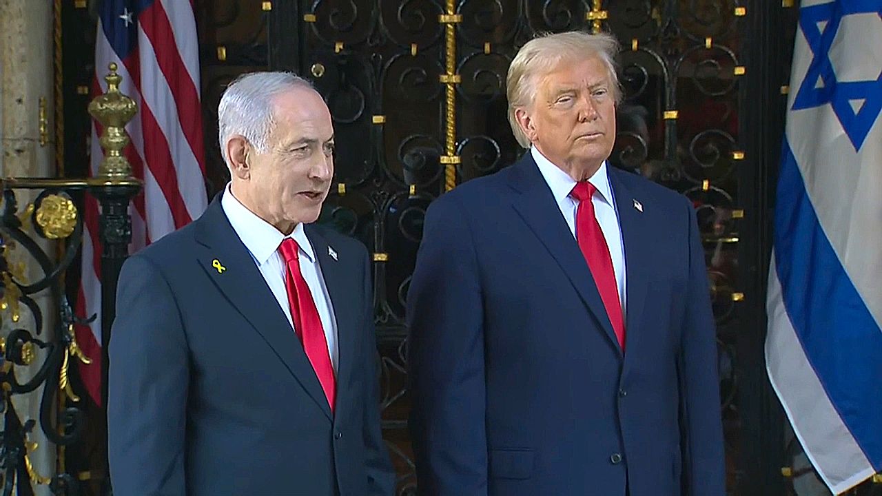 Trump threatens Iran with further strikes as he and Netanyahu heap ...