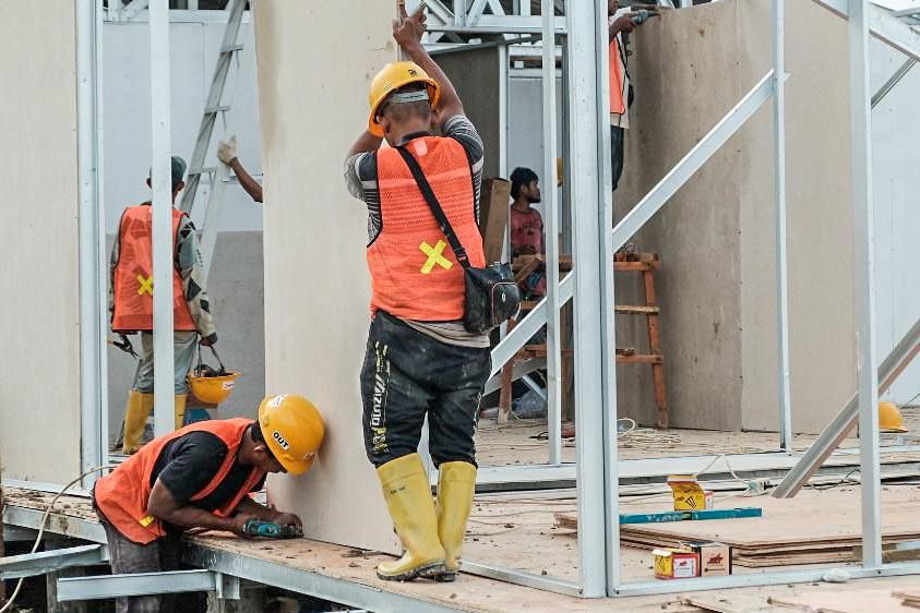 BUMN Bangun 15 Ribu Hunian Darurat untuk Korban Banjir Sumatra dalam 3 Bulan