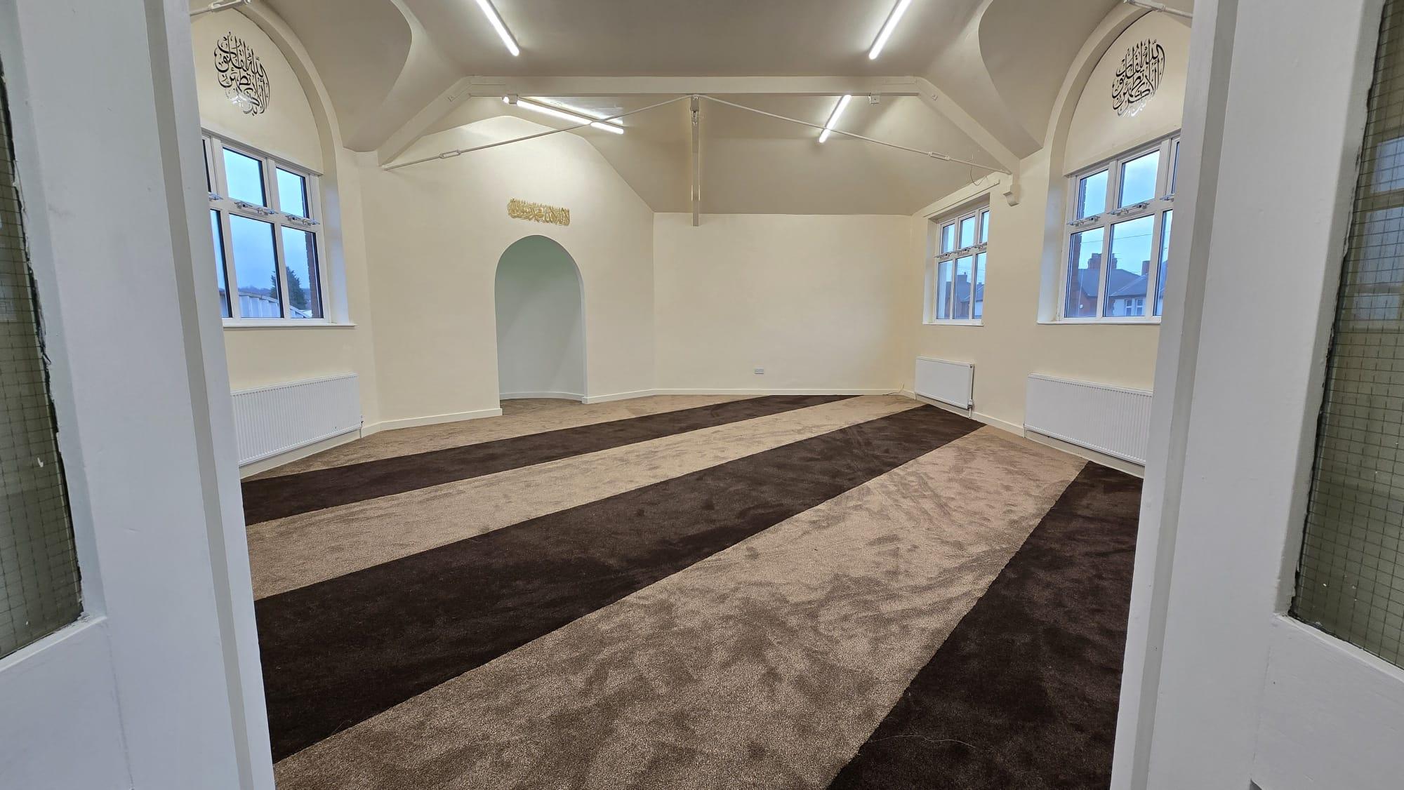 Doncaster mosque to welcome new year by distributing free food boxes to ...