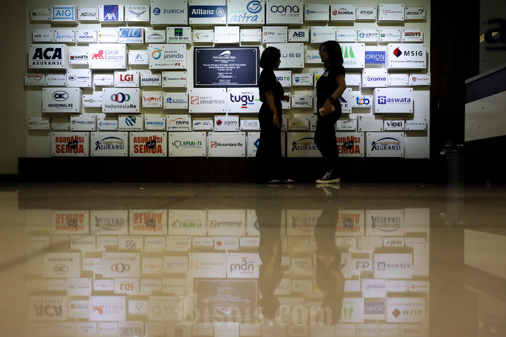 Rasio Klaim Asuransi Kredit 85,56%, OJK: Tanda Tekanan Risiko Mengancam