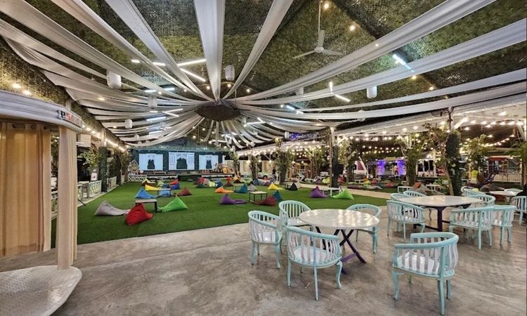 10 Kafe Dekat Stasiun Solo Kota, Modern hingga Tradisional Hangat