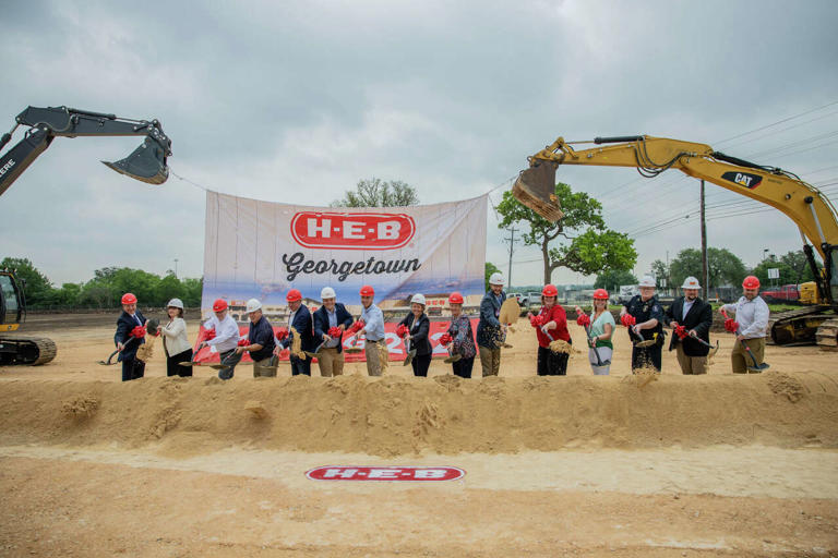 Here are all the H-E-B stores that opened across Texas in 2025