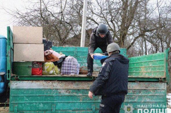 Fears grow as Ukraine orders mandatory evacuation in region bordering Kyiv