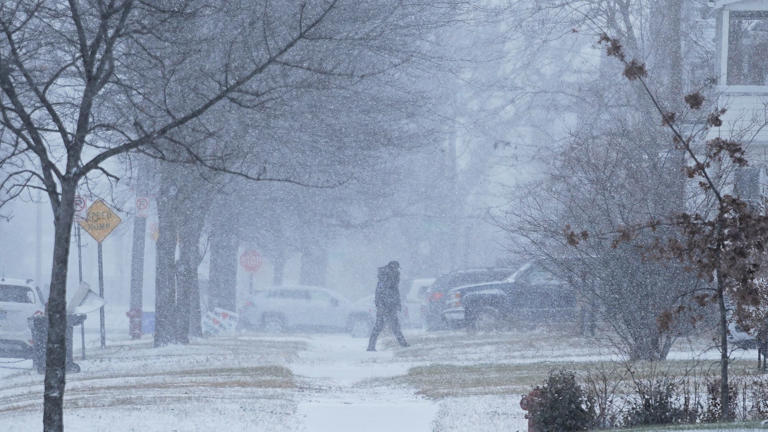 Powerful winter storm pushes east as cleanup begins in Midwest