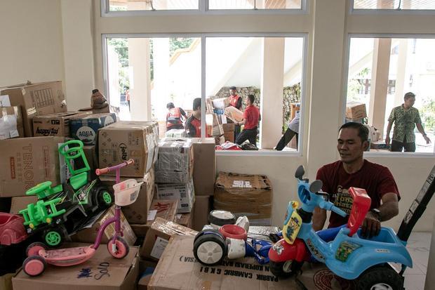 Pemerintah Bantu 16 Ribu Guru Terdampak Bencana Sumatera Rp32 Miliar