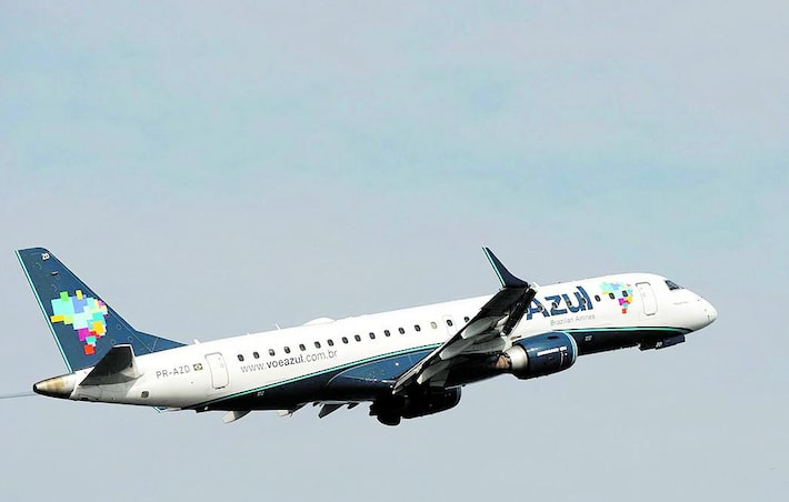 Cade paralisa processo sobre aquisição de participação da Azul pela United Airlines