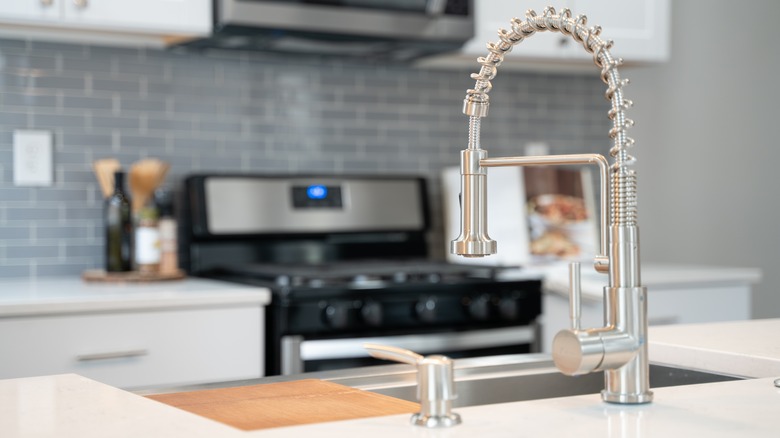 60 small kitchen ideas to make your space seem bigger
