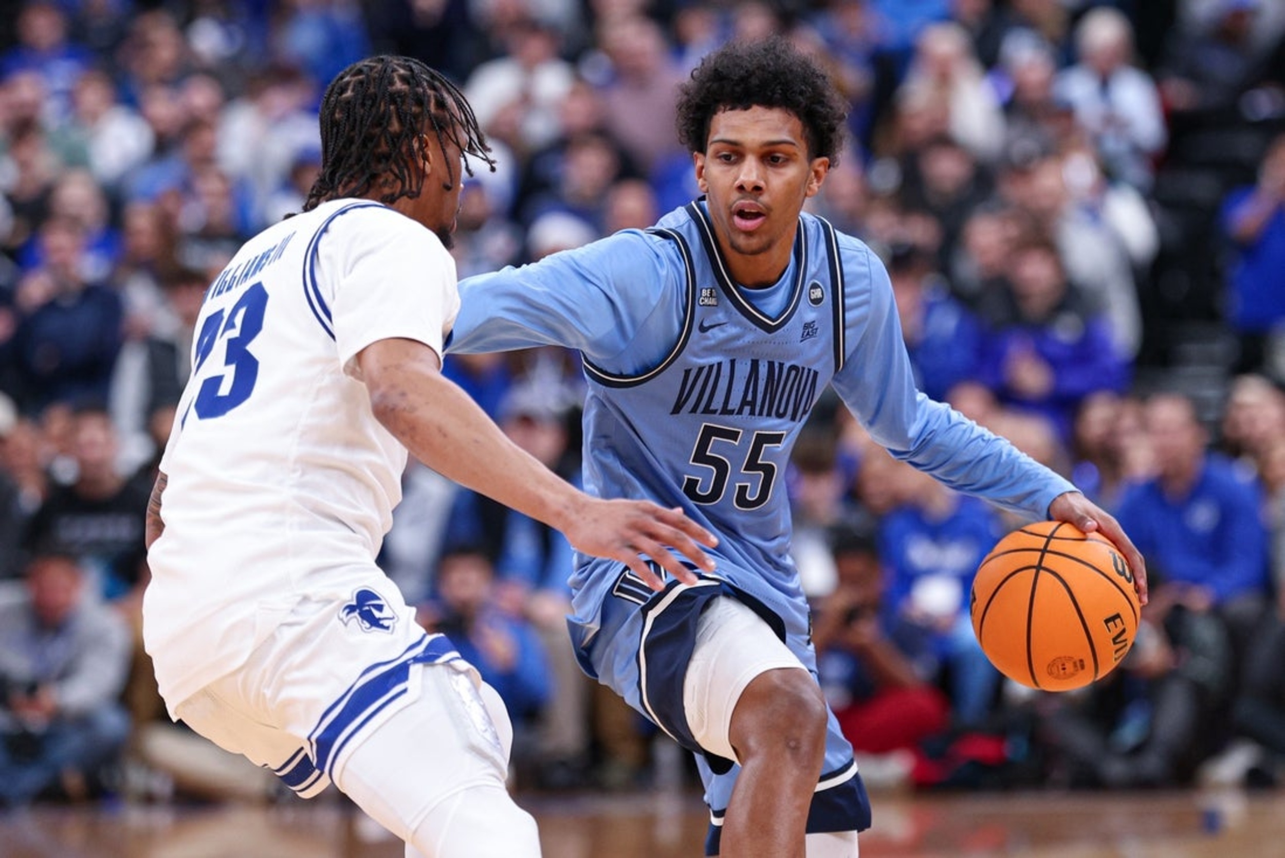 Villanova's impact frosh Acaden Lewis presents challenge for DePaul