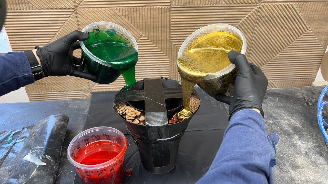 I Turned Pine Cones Into Stunning Resin Vases рџћё