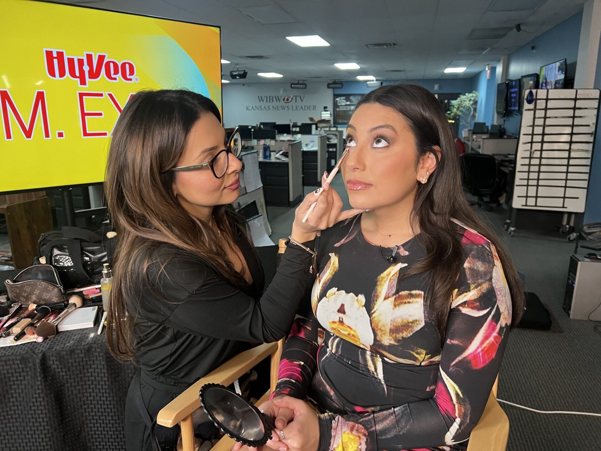 Get makeup tips with Yolanda Febles Fletcher on 'AM Extra'