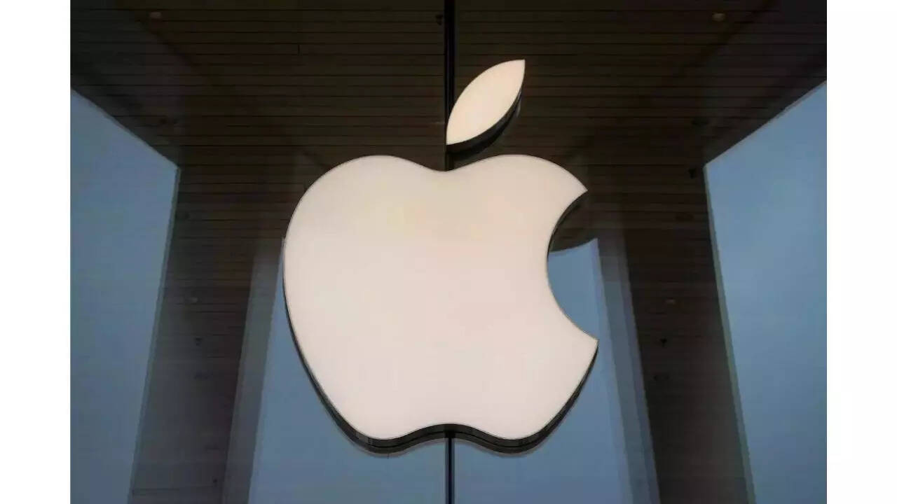 Apple issues urgent alert to 1 billion iPhone users over critical ...