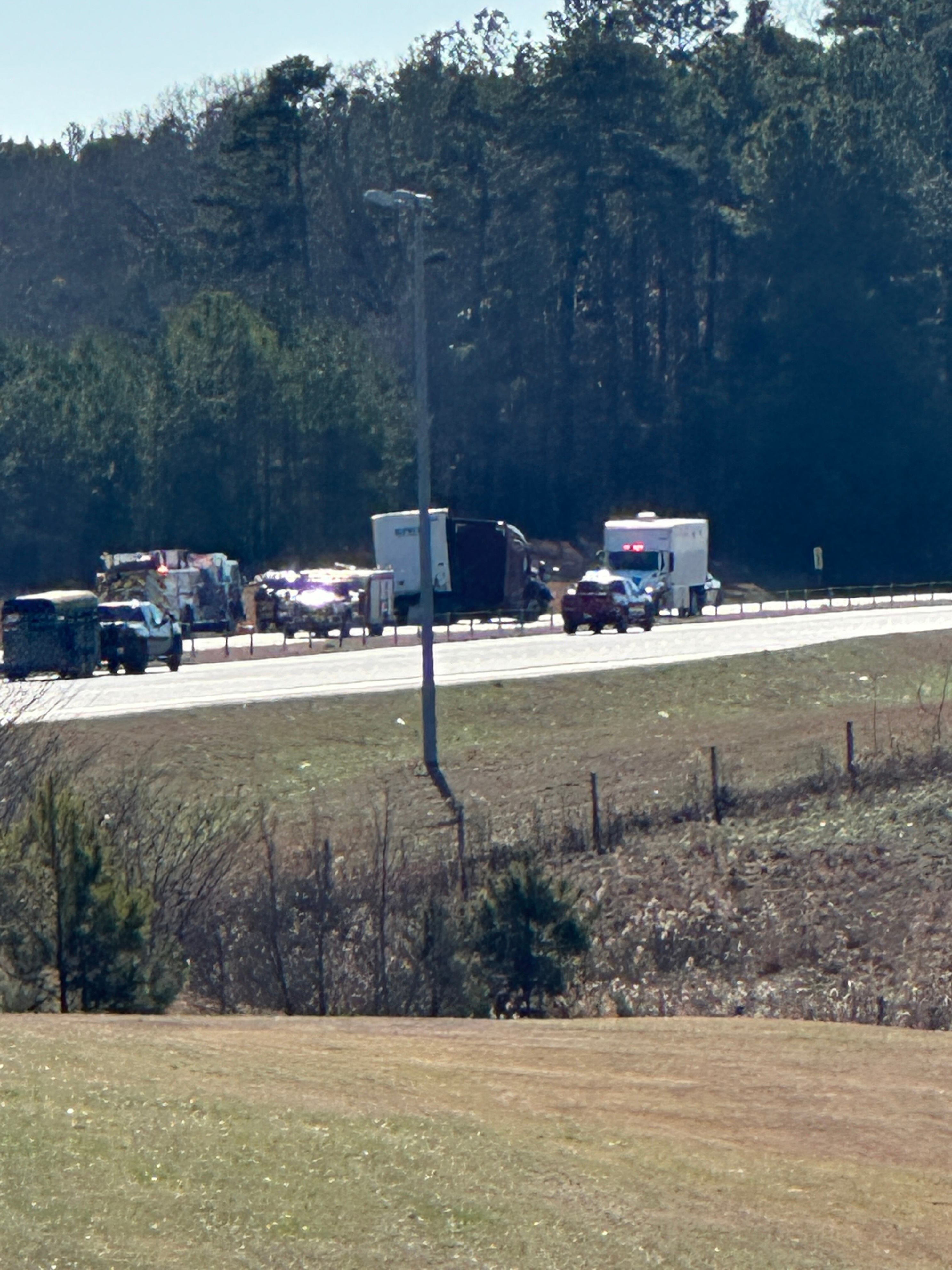 Lanes reopen after crash on I-85 in Chambers Co.