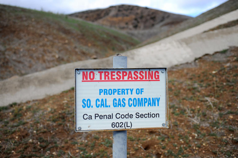 Movimiento de tierra puede ser la causa de la fuga de gas en Los ...