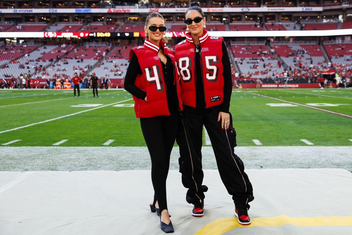 SF 49ers wives and girlfriends show a stunning united front after team ...