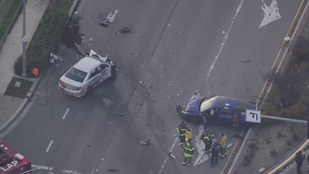 Livermore police say several people were seriously injured in a 3-car crash