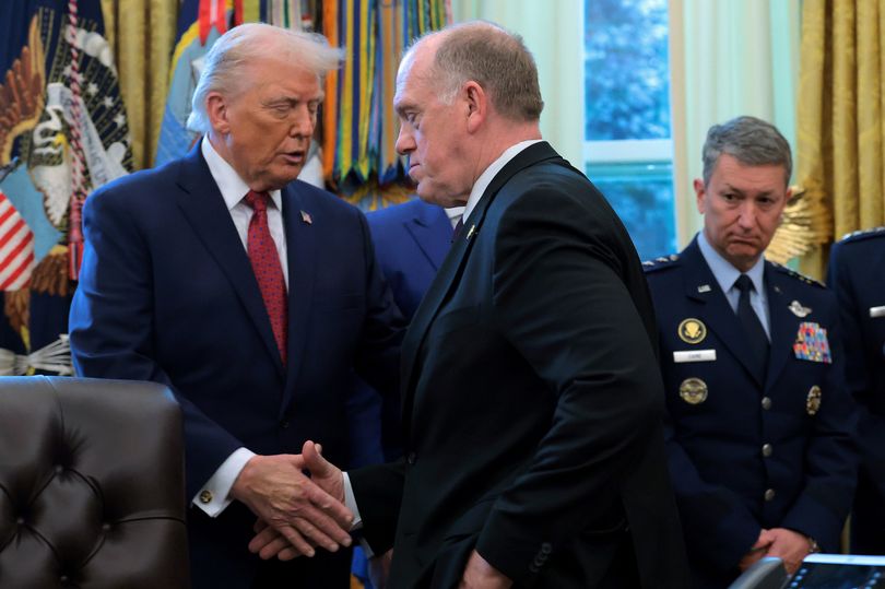 Trump officials 'shielded' border czar Tom Homan from FBI vetting ...
