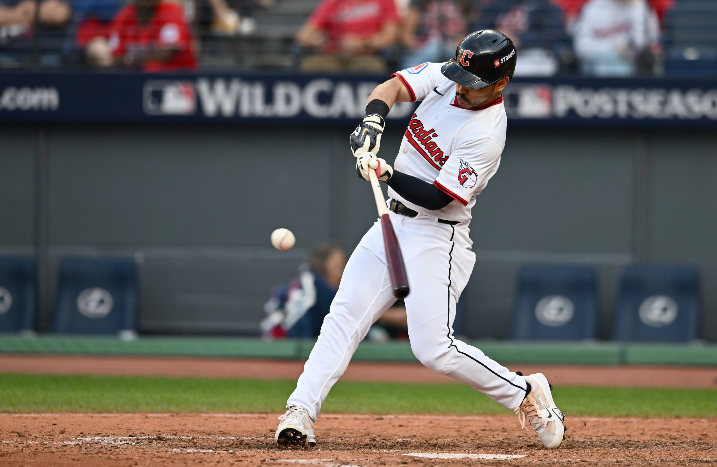 Playing GM: 4 moves to complete the Los Angeles Dodgers roster for 2026