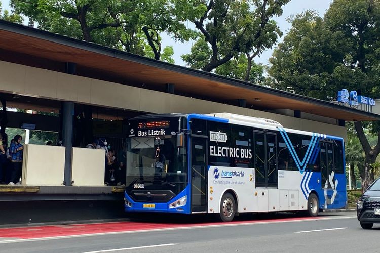 Tarif Bus Transjakarta Rp 1 Masih Berlaku Hari Ini