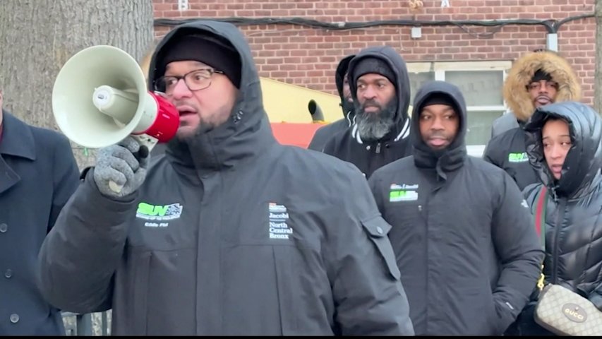 Bronx community holds vigil for 15-year-old boy killed in weekend shooting
