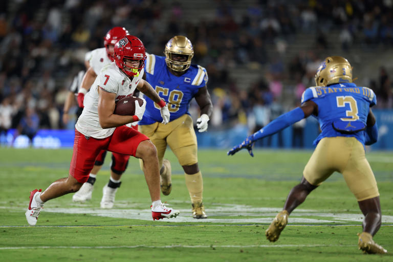 Standout New Mexico TE Could Be Poised for Washington Homecoming