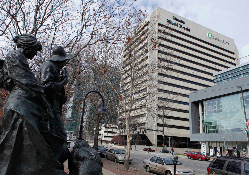 Lee Enterprises stabilizes finances with $50M investment led by billionaire David Hoffmann<br>