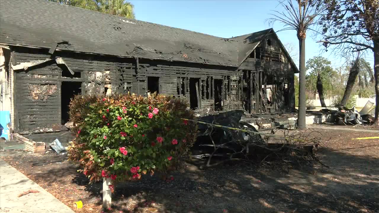 Community rallies around Chipley family after devastating fire