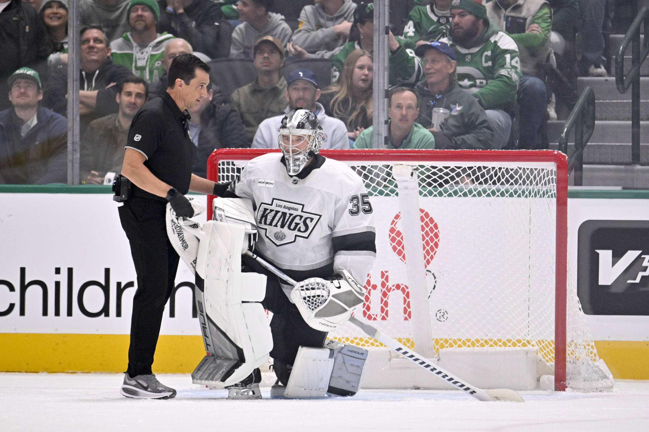 Kings activate Darcy Kuemper, reassign Pheonix Copley