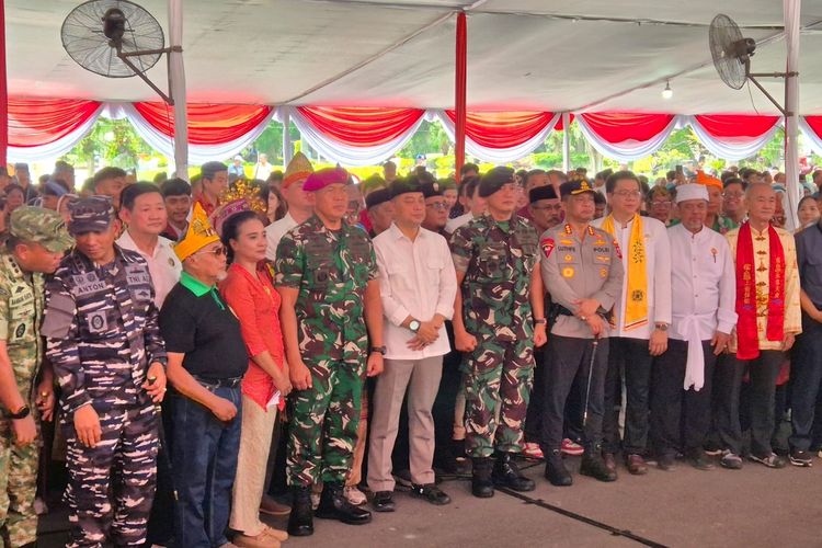 Ribuan Warga Berbagai Suku dan Agama Deklarasikan Suroboyo Bersatu Lawan Premanisme