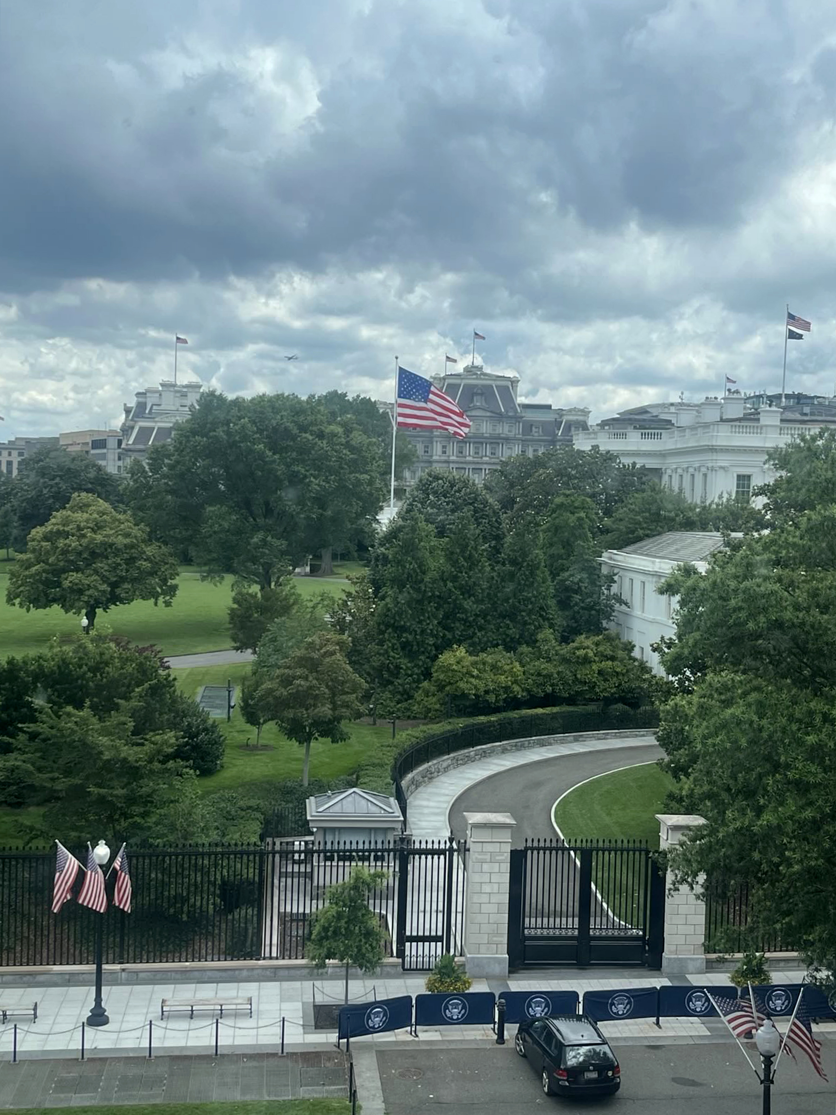 New images offer closer look at demolition for the White House ballroom<br>